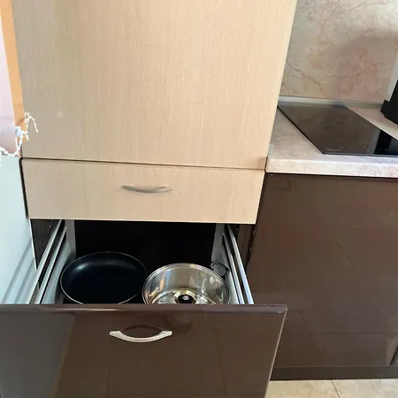 кокалу бийч Apartament *
